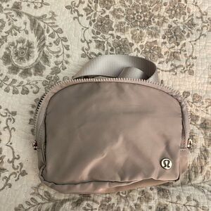 Lululemon cross body